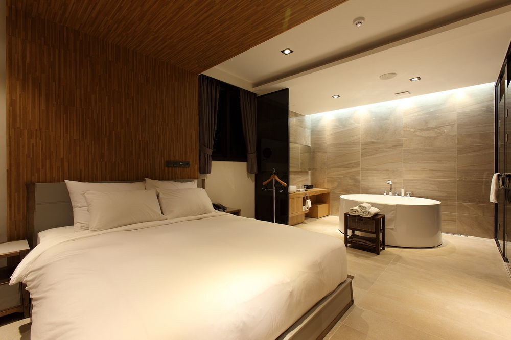 Sc Helsinki Hotel Пусан Екстериор снимка